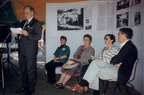 Official opening of the Walter Burley Griffin and Marion Mahony Griffin Festival, Castlecrag 1995