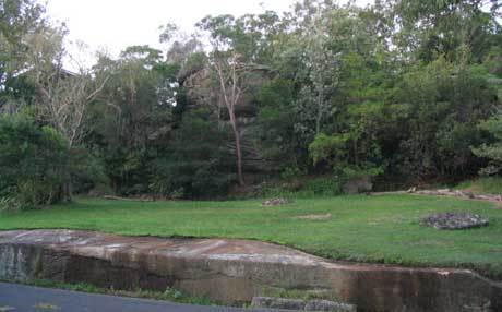 Turret Reserve, Castlecrag with its beautiful sandstone outcrop, 2004. Walter Burley Griffin Society Inc. Collection